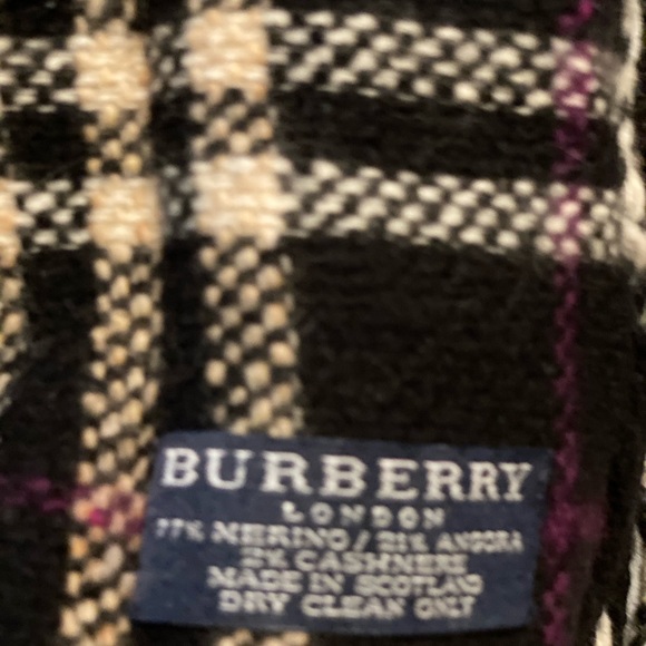 Burberry Black / purple/ white scarf with fringe. - Picture 2 of 10